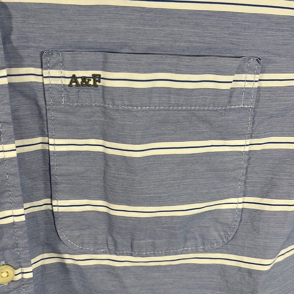 Abercrombie & Fitch muscle shirt - Picture 4 of 7